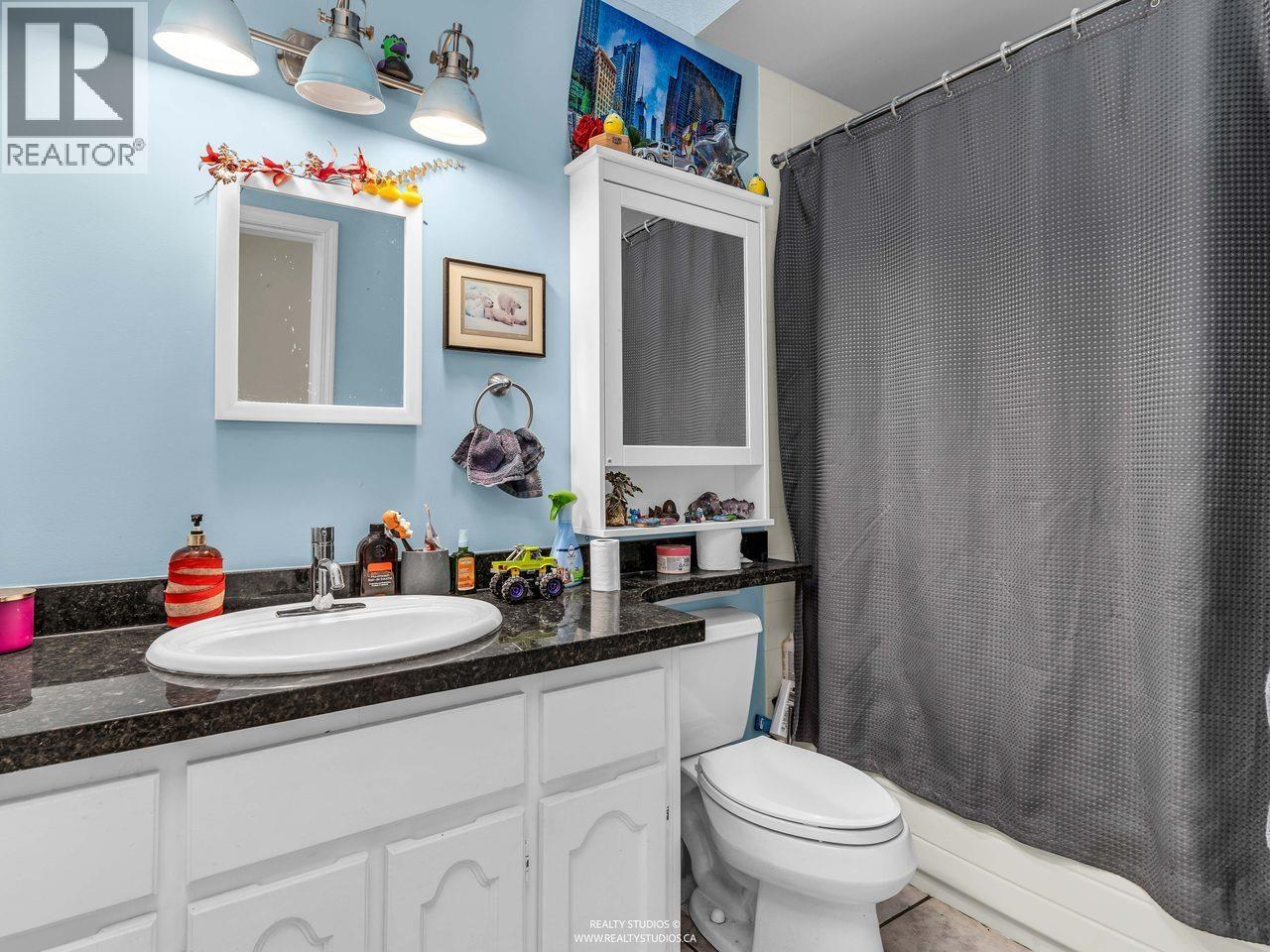 11638 225 STREET, Maple Ridge