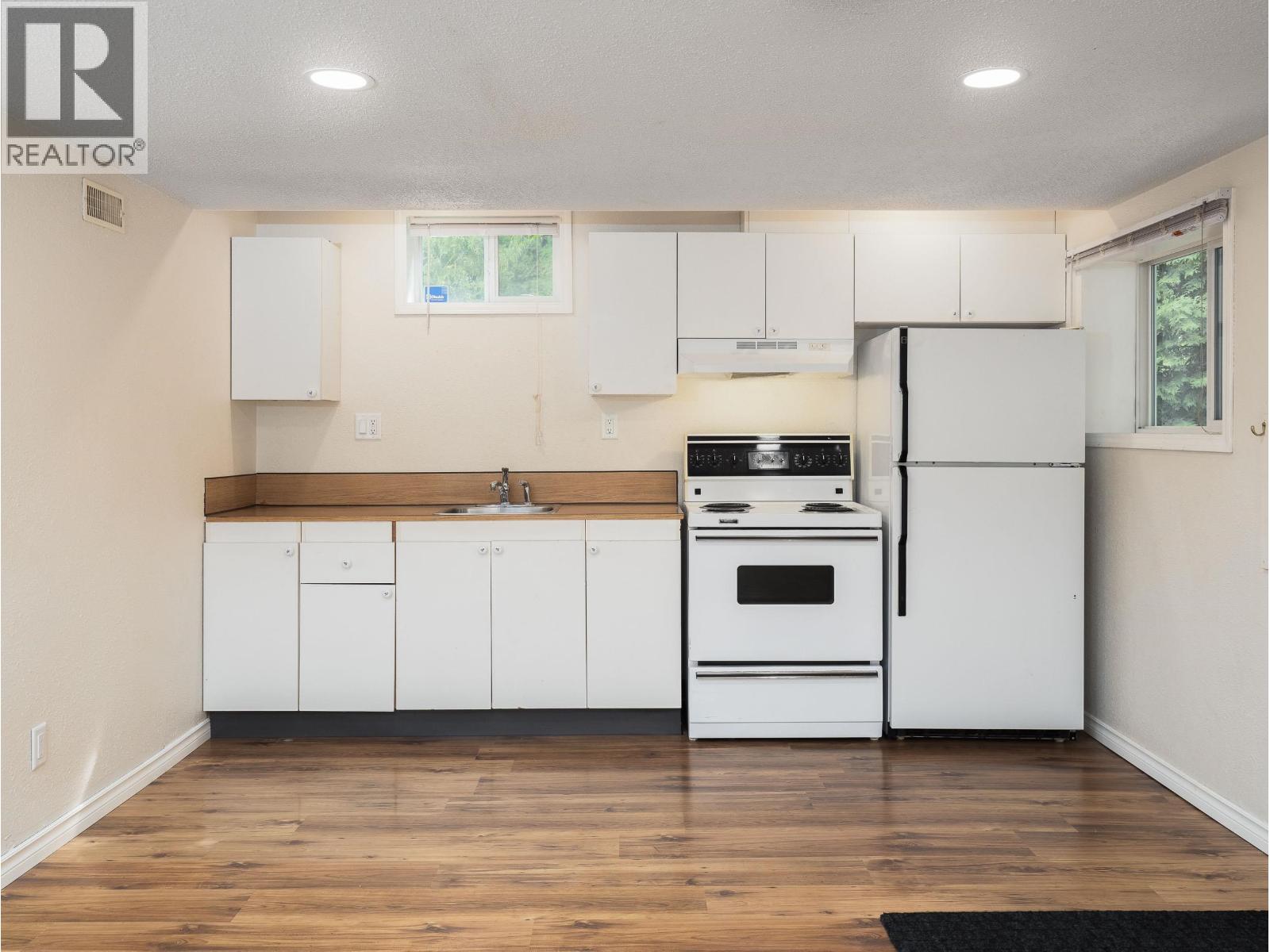3586 ALDERWOOD COURT - 24