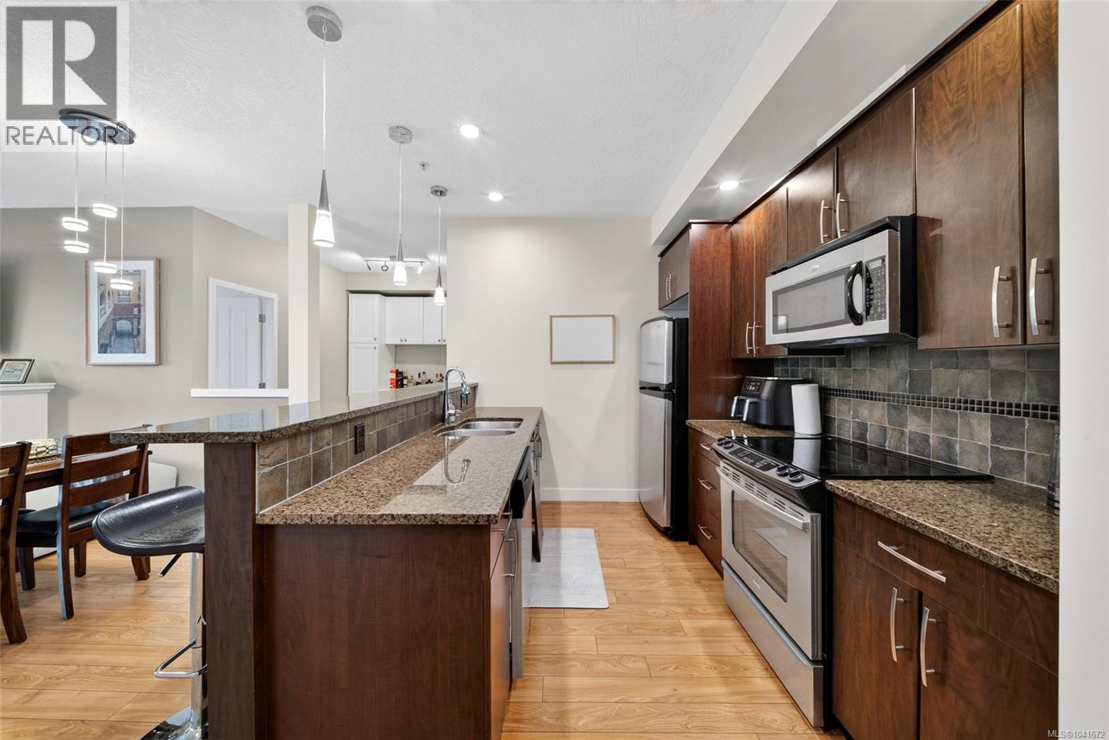 #307 623 Treanor Ave - 6