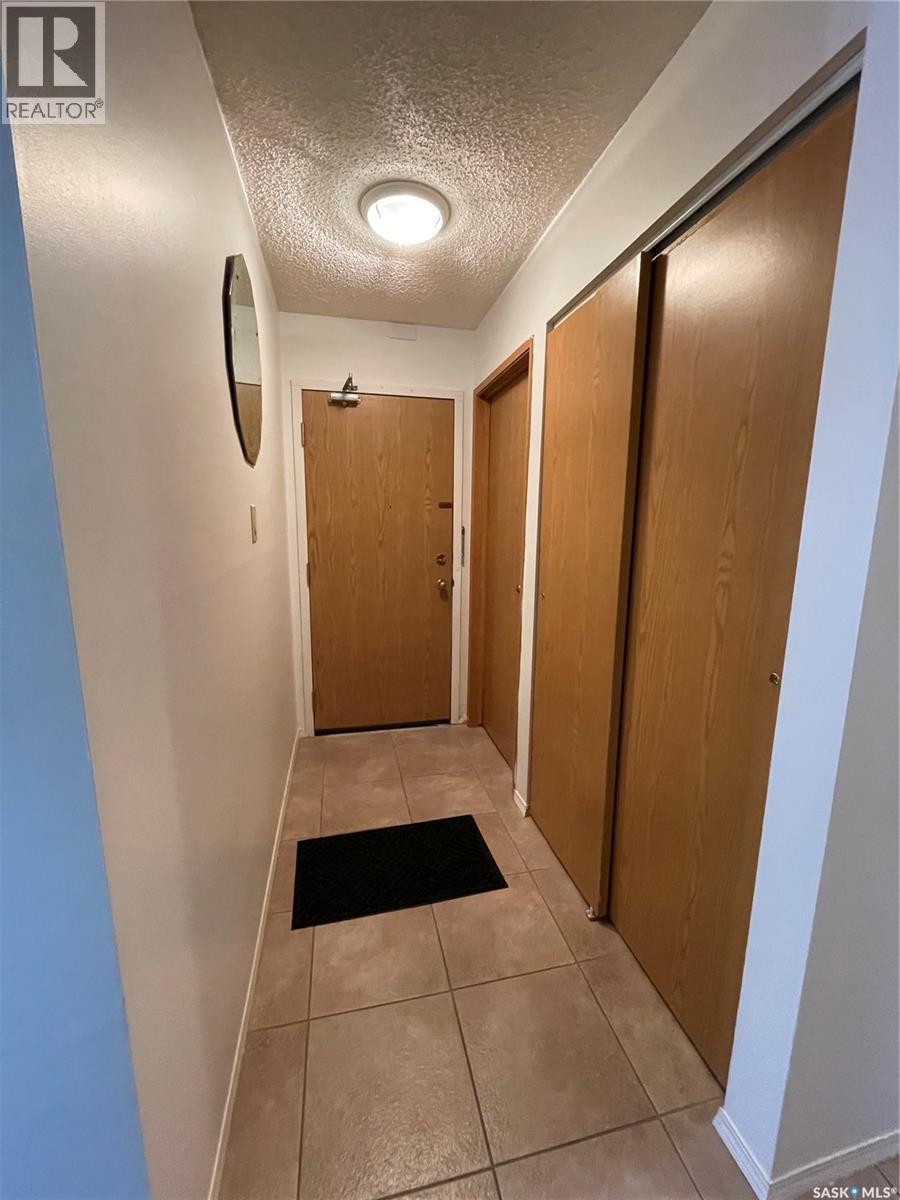 102A 51 Wood Lily DRIVE — photo 14
