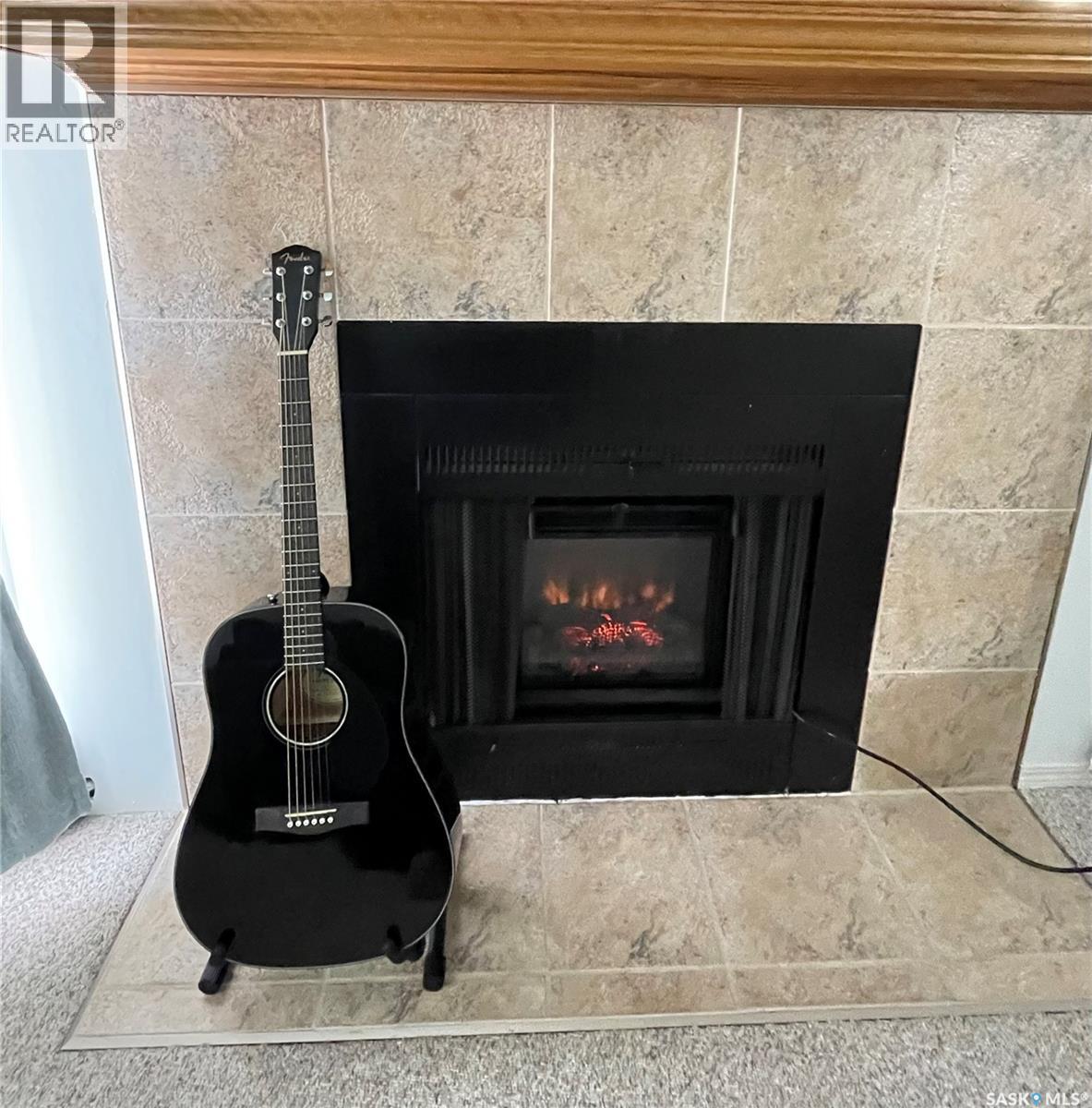 102A 51 Wood Lily DRIVE — photo 6