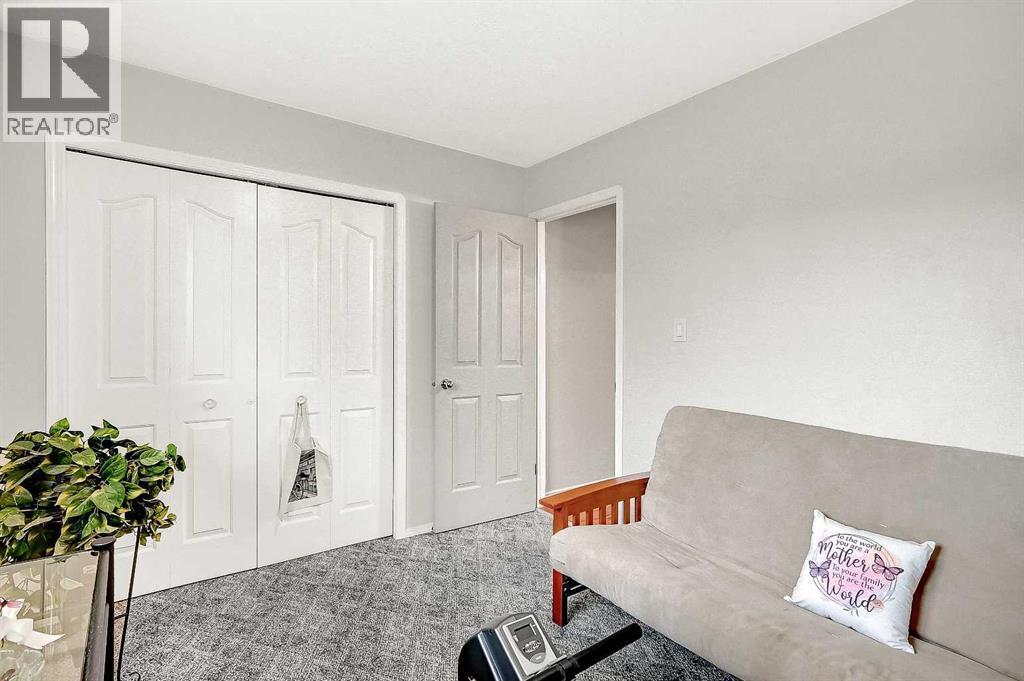 12110 105A Street — photo 29