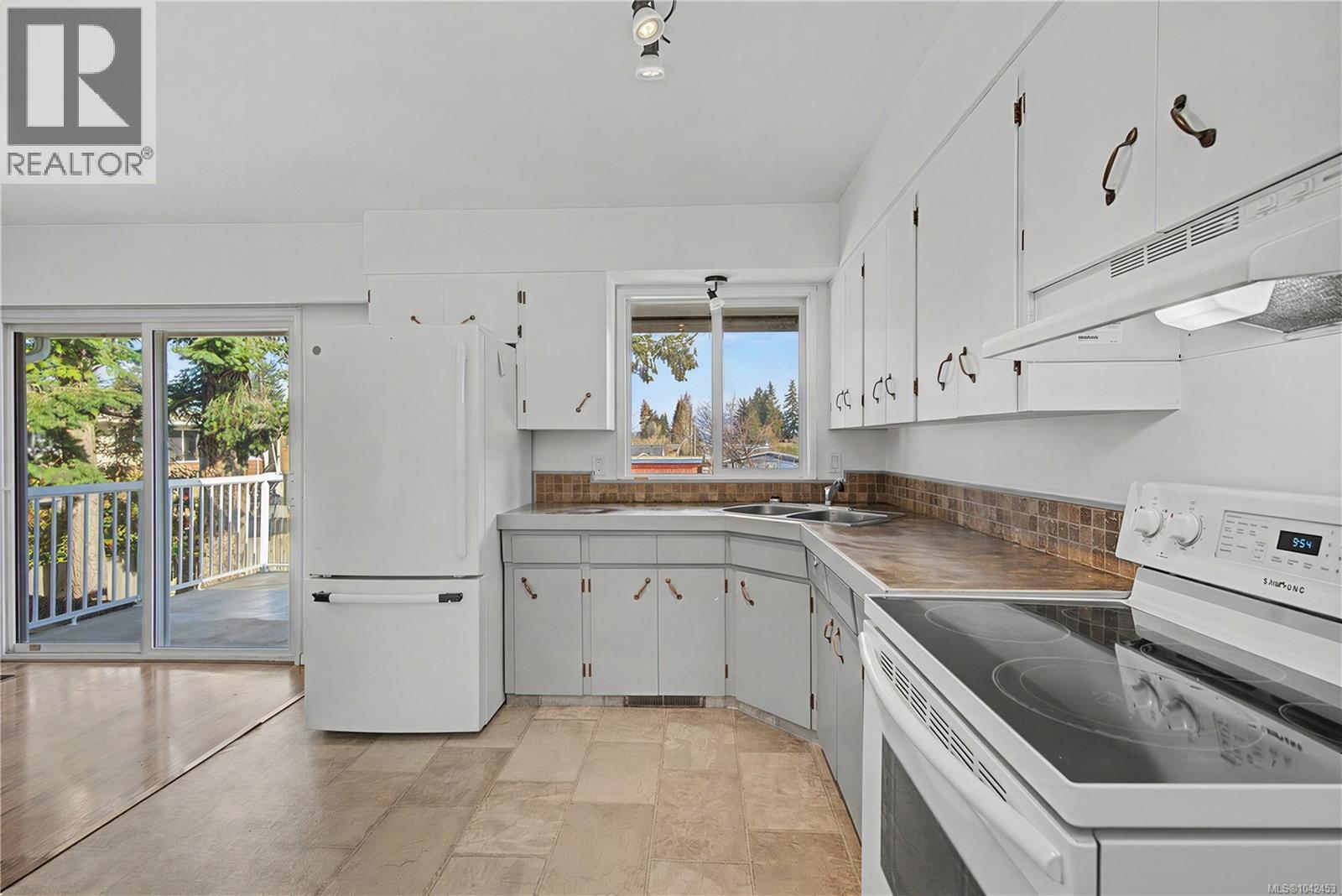 480 4th Ave, Campbell River