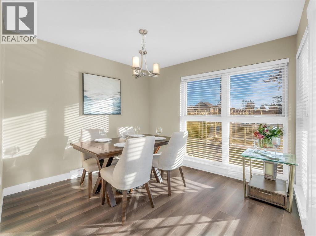 #105-4815 55B Street, Delta