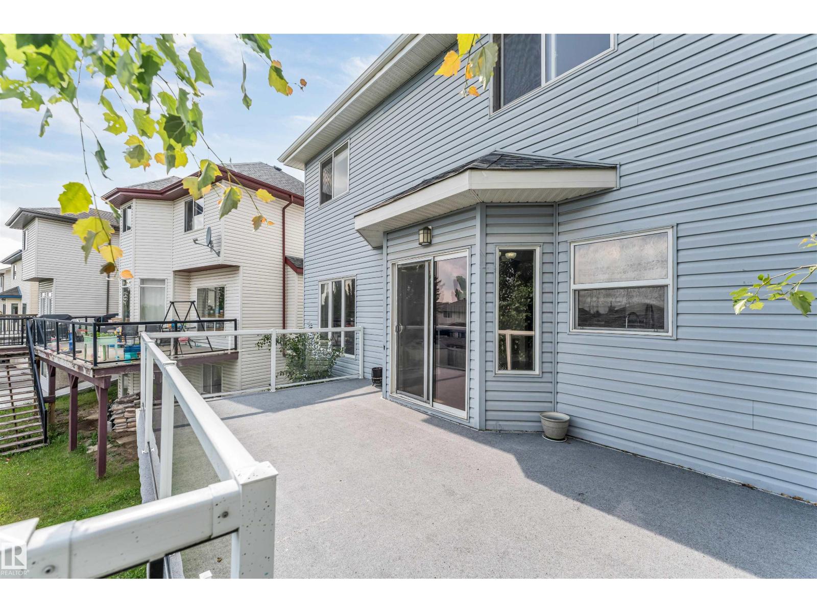 3449 28 ST NW - 8