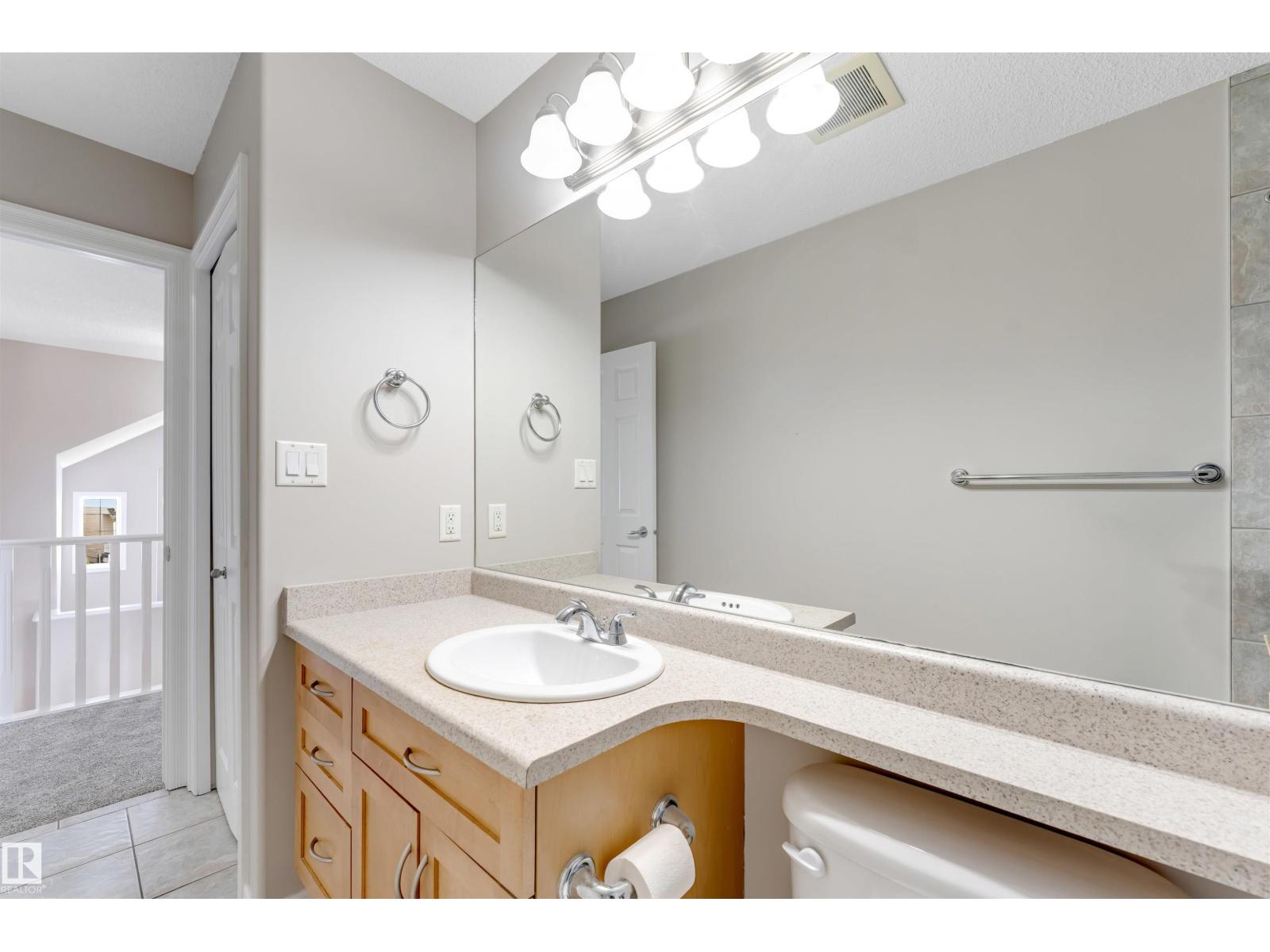 3449 28 ST NW - 33