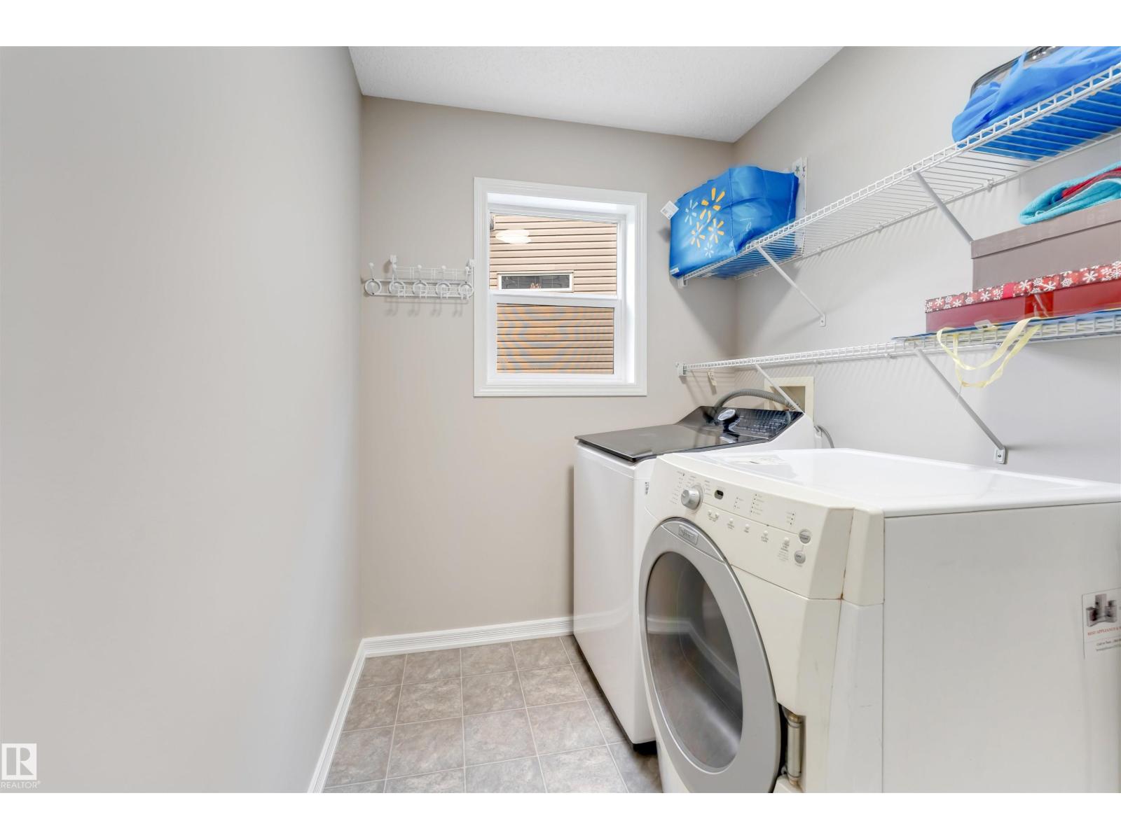 3449 28 ST NW - 55