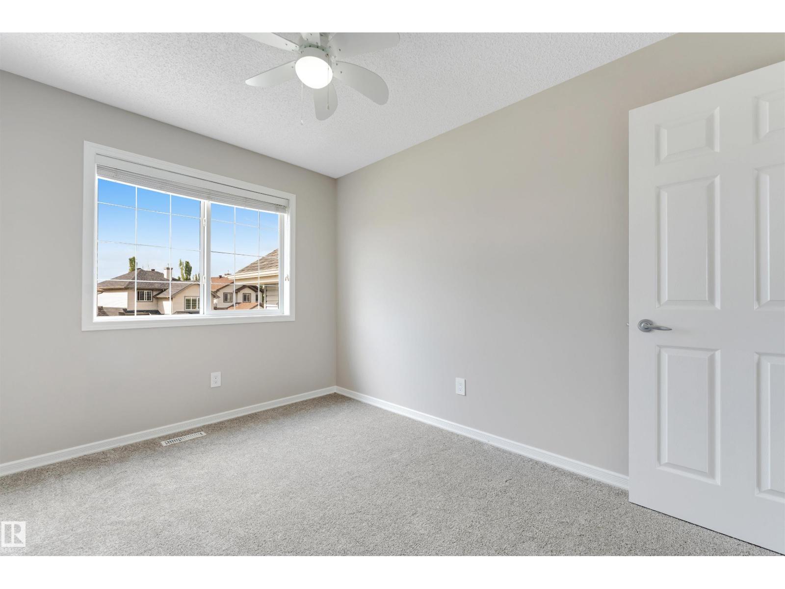 3449 28 ST NW - 37