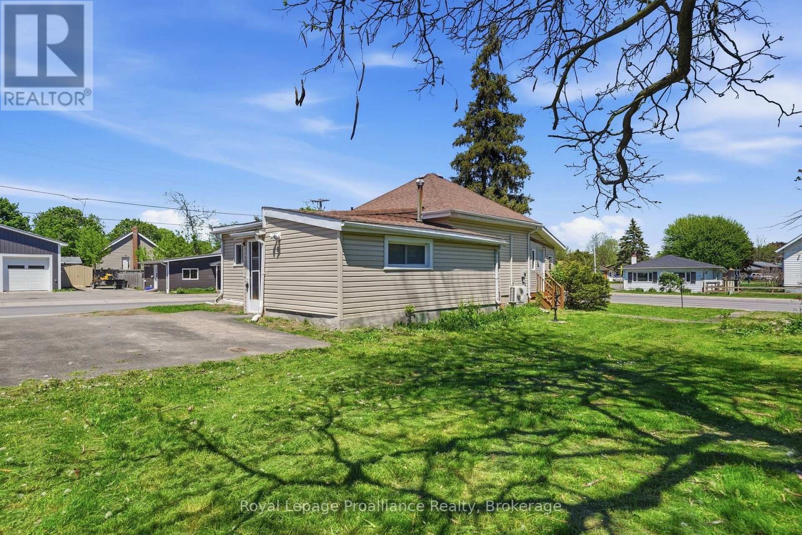 252 SIDNEY STREET - 20