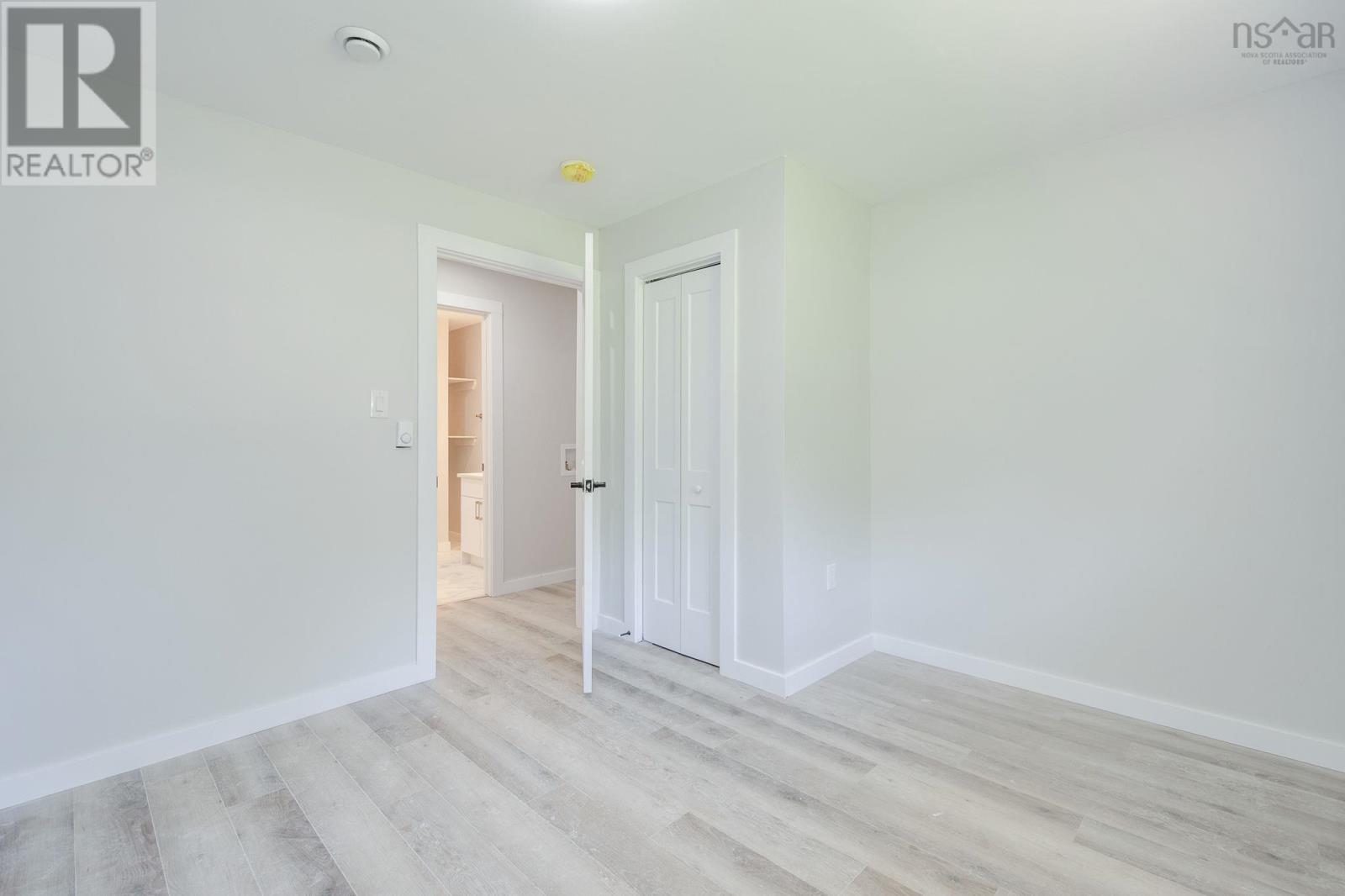 27 Meadowview Drive - 25