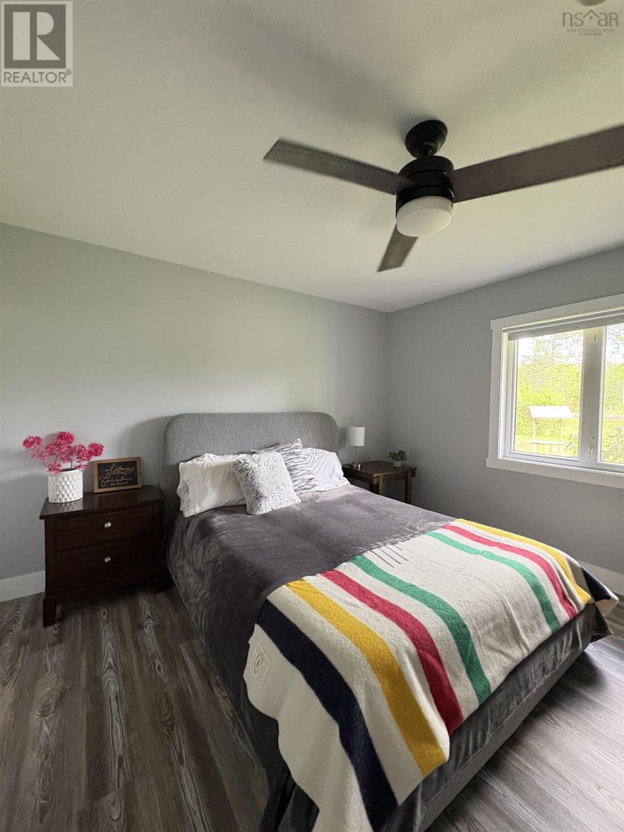 2865 West Big Intervale Road - 16