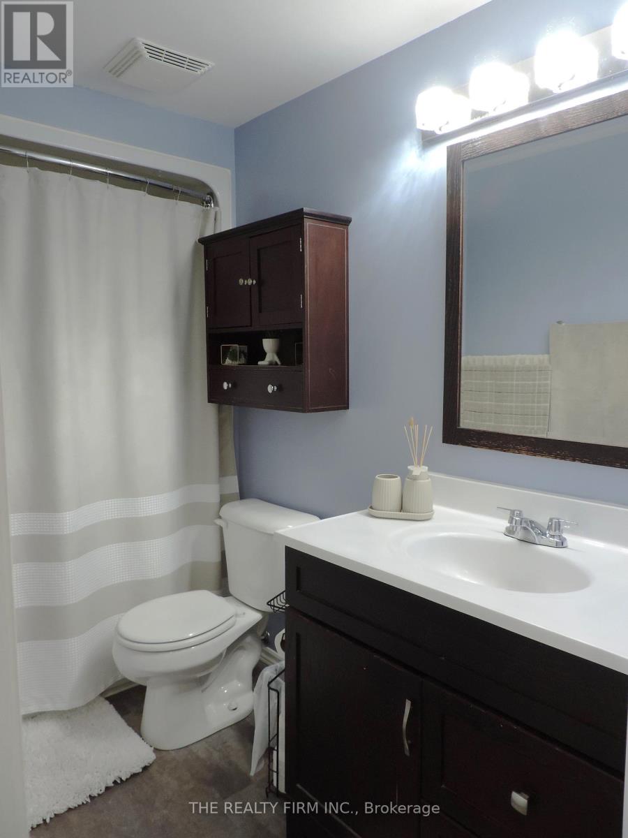 #33 474 SOUTHDALE ROAD E - 19