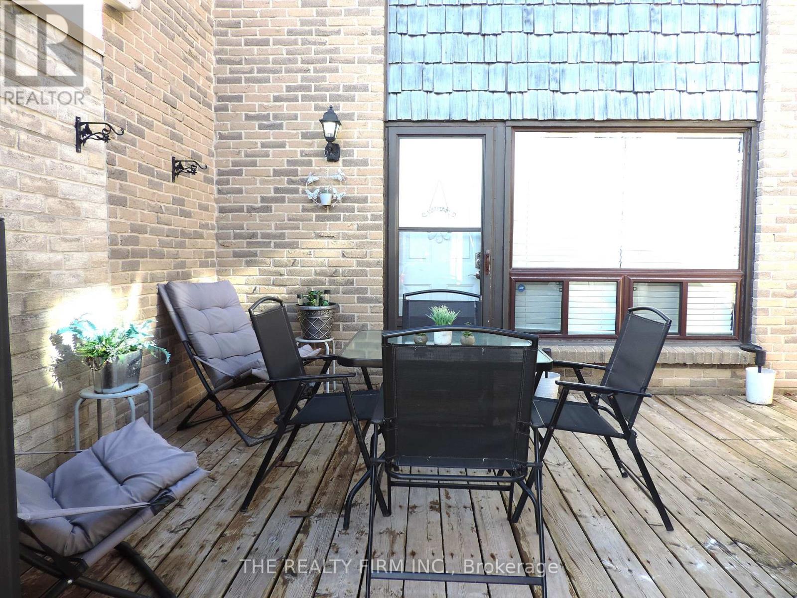 #33 474 SOUTHDALE ROAD E - 23
