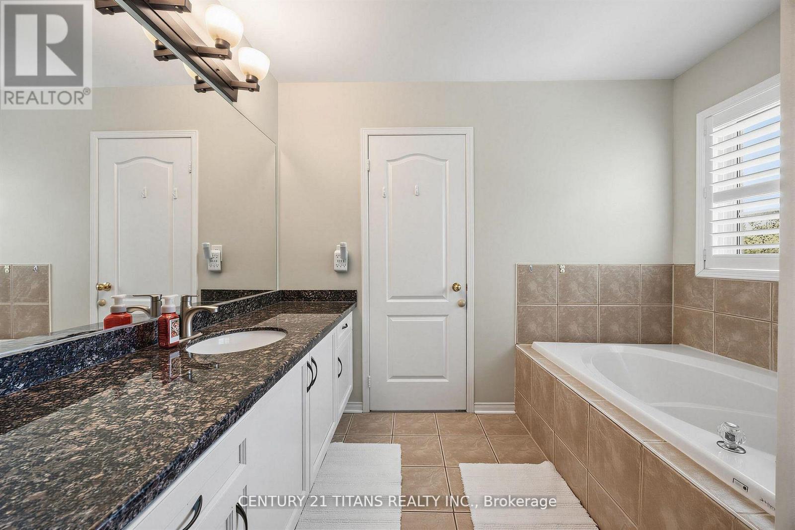 3865 BRINWOOD GATE - 22