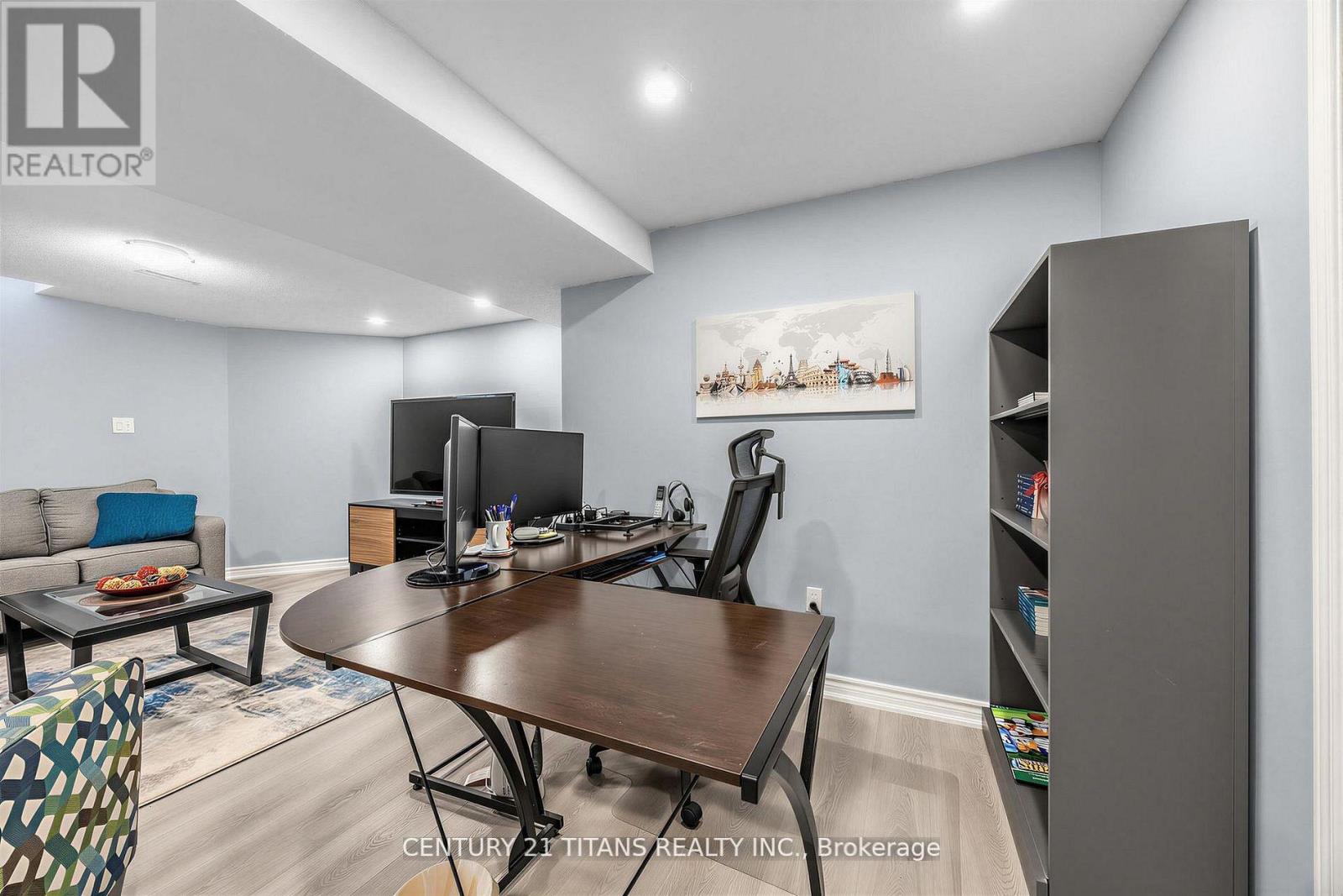3865 BRINWOOD GATE - 31
