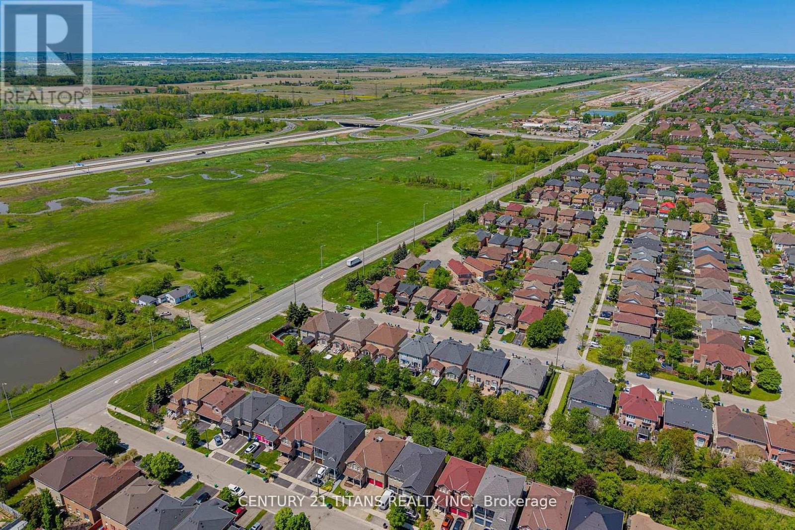3865 BRINWOOD GATE - 38