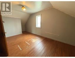 23 Woodcrest Avenue thumbnail 15