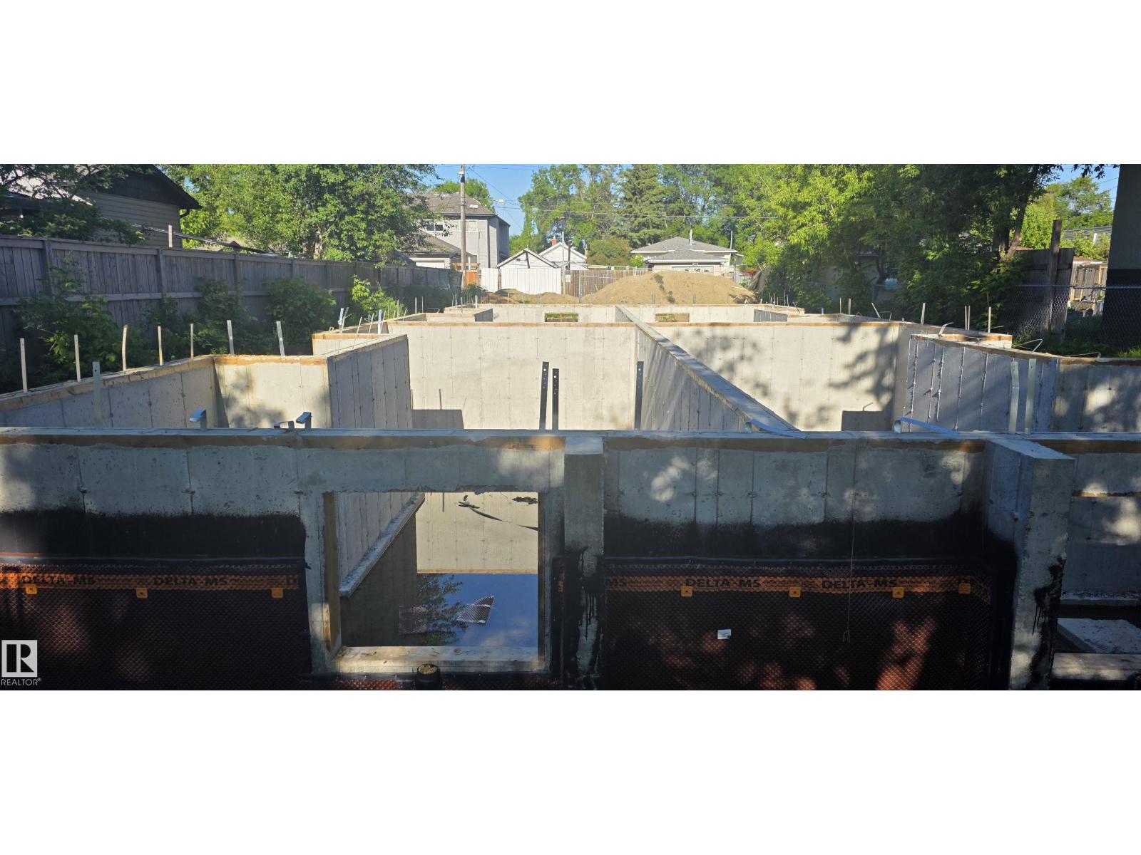 12929 71 ST NW - 1
