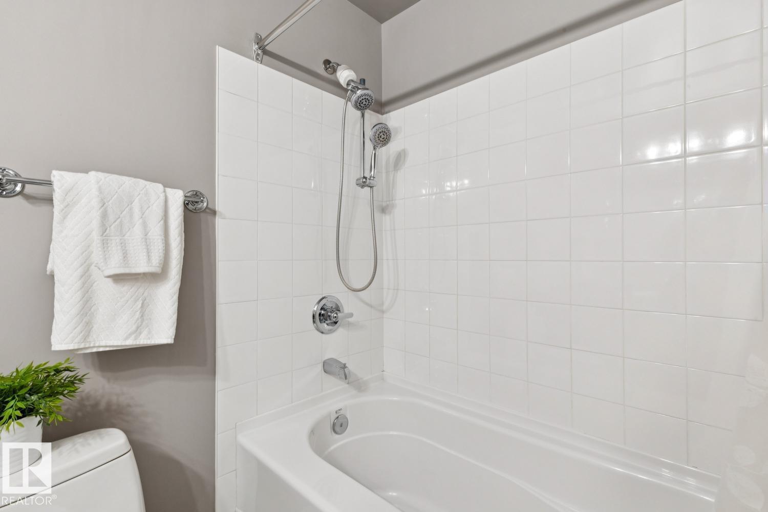 #502 11103 84 AV NW NW - 19