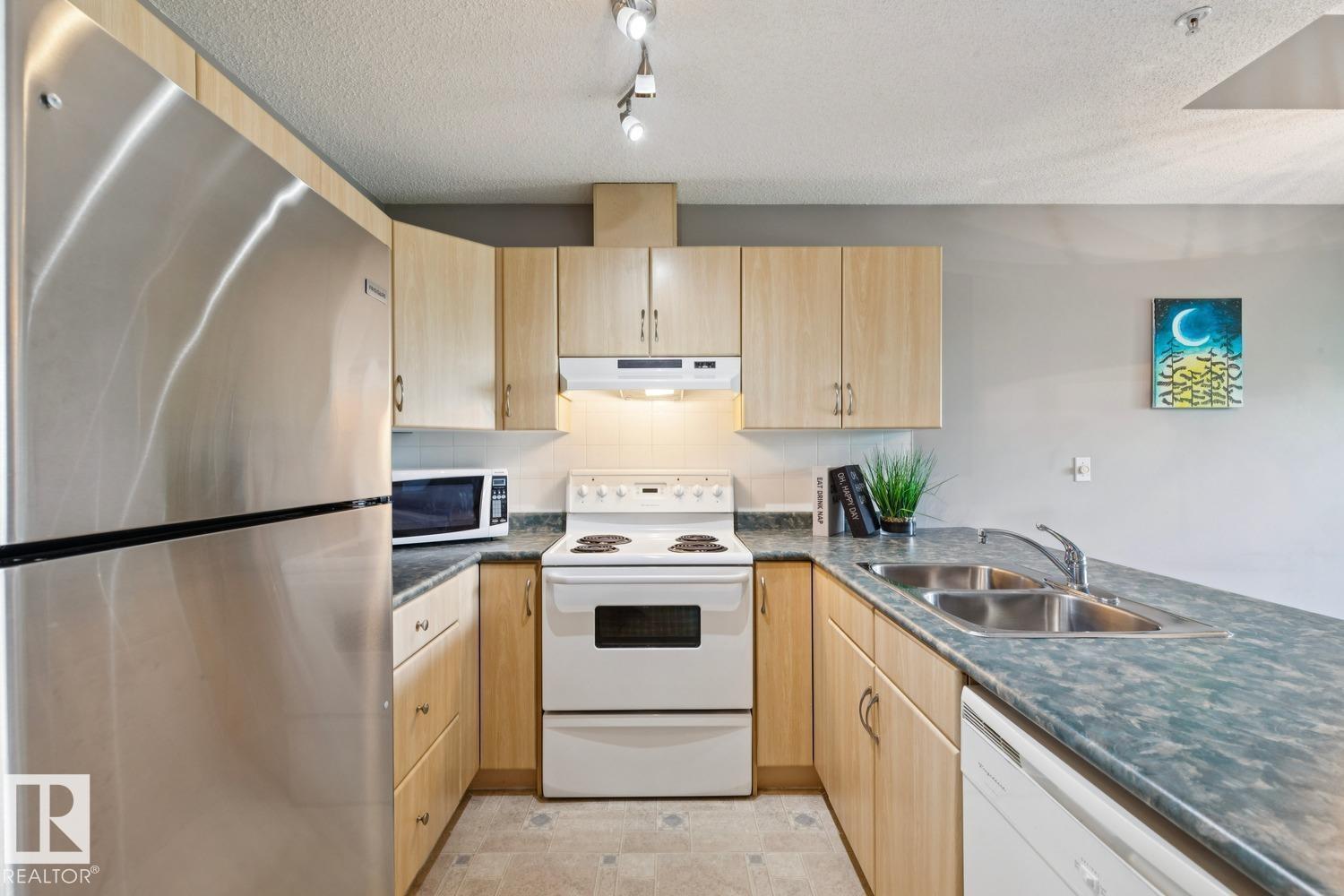 #502 11103 84 AV NW NW - 9