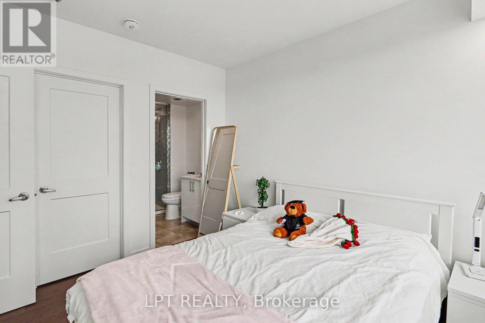 2 Bed, 2 Bath House for Rent in Ottawa – 1705 – 180 GEORGE STREET, Ottawa – MLS# X13530620 - Image 9