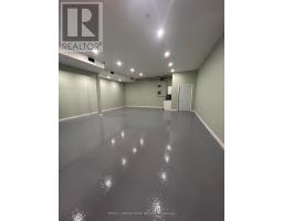 D6 - 2285 St Laurent Boulevard, Ottawa, ON K1G4Z7 Photo 7