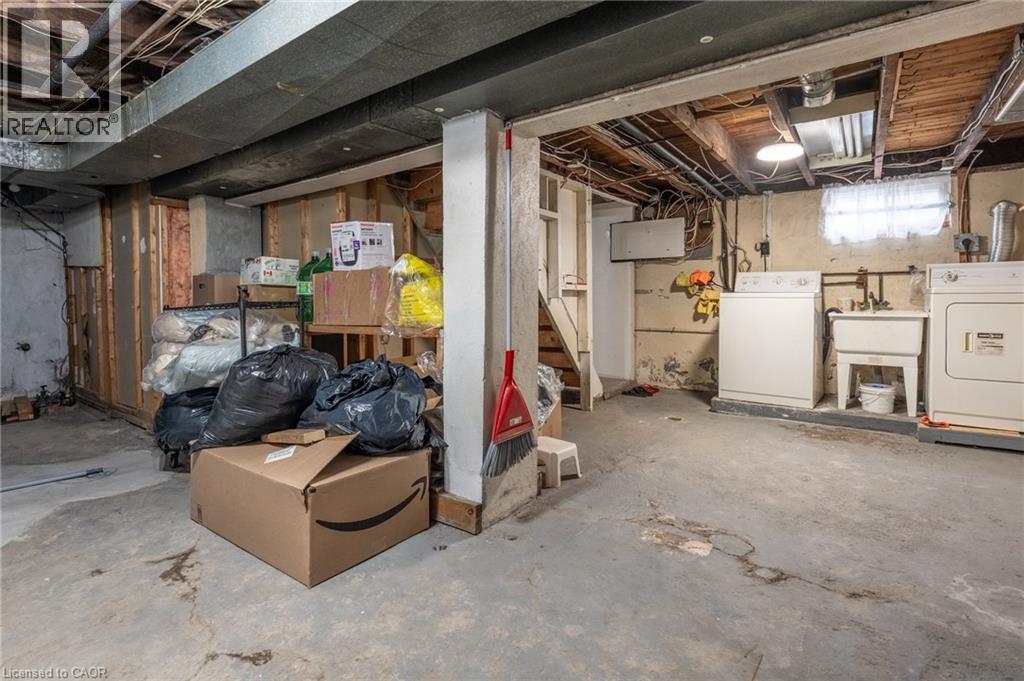 118 CAMERON Avenue N - 25