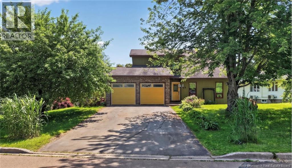96 Teakwood Way - 1