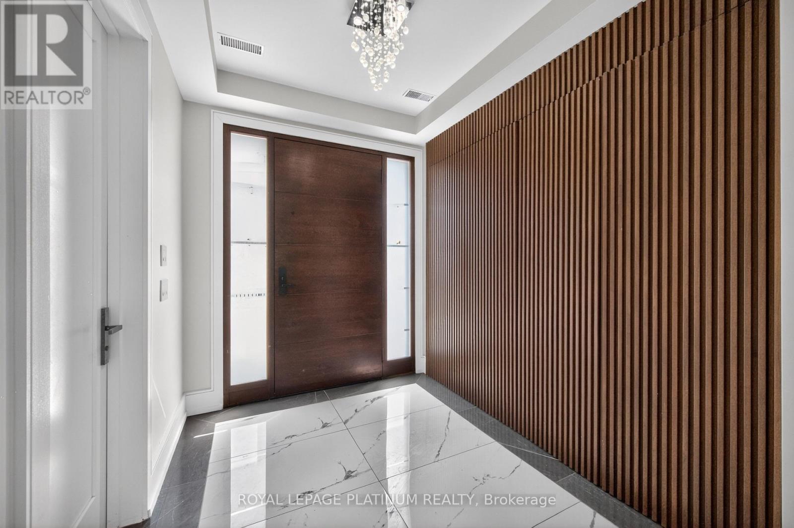 7 ARCH ROAD - 2