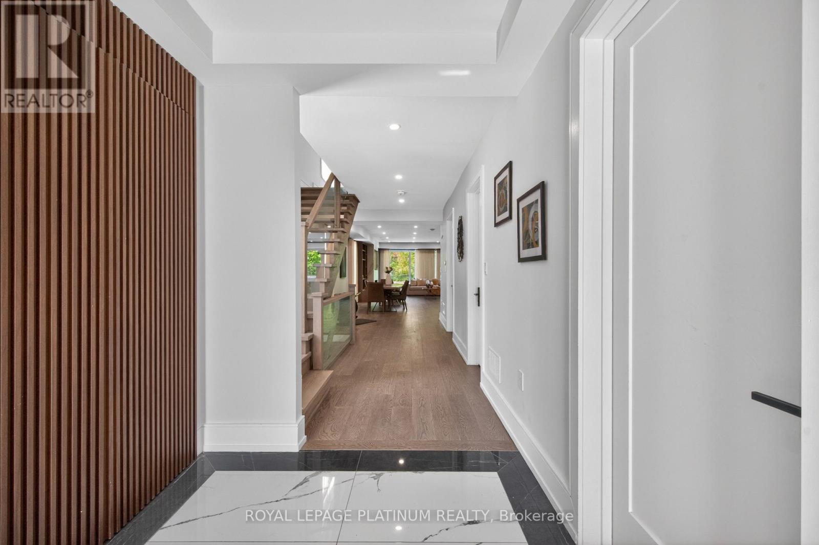 7 ARCH ROAD - 3