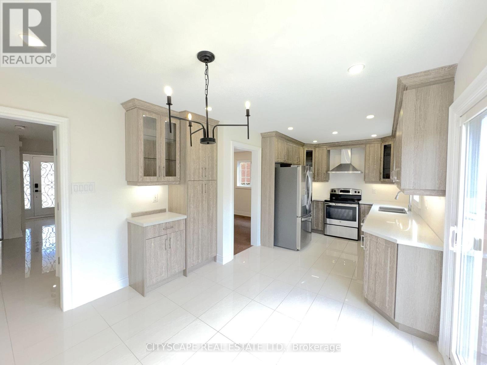 6 DIANE COURT - Image 15