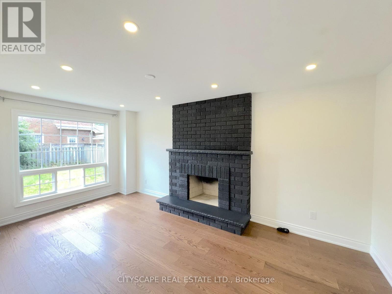 6 DIANE COURT - Image 17