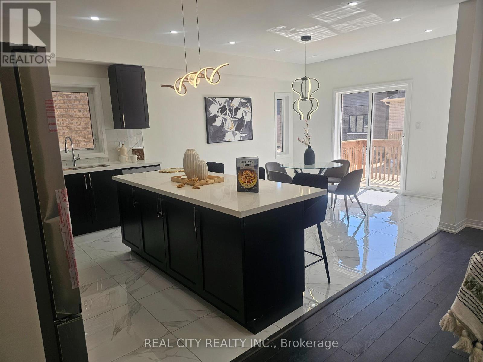 6 SHERRILL AVENUE - 32