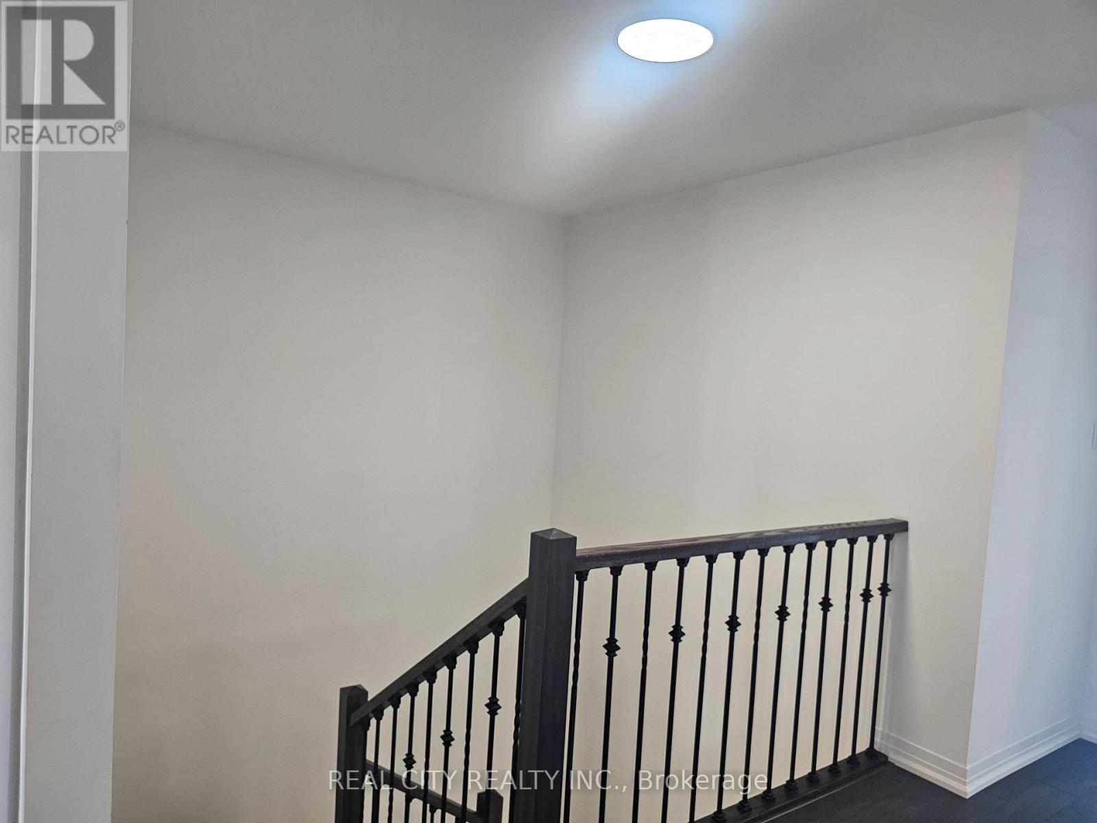 6 SHERRILL AVENUE - 40