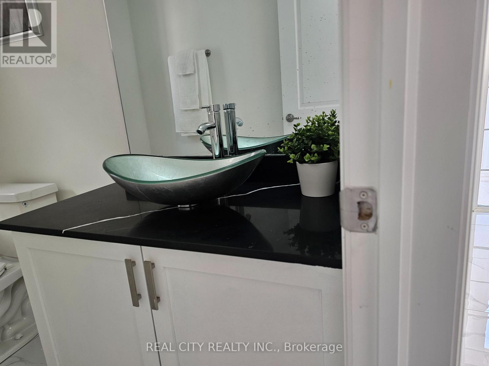 6 SHERRILL AVENUE - 6