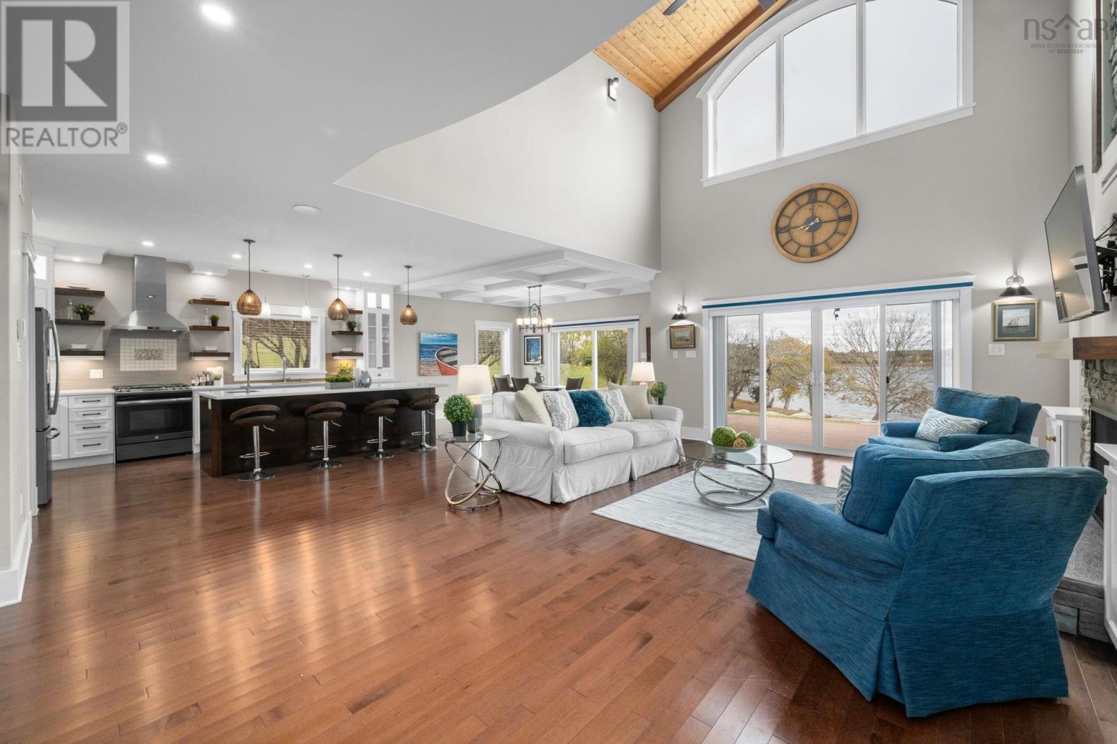91 Driftwood Court - 5