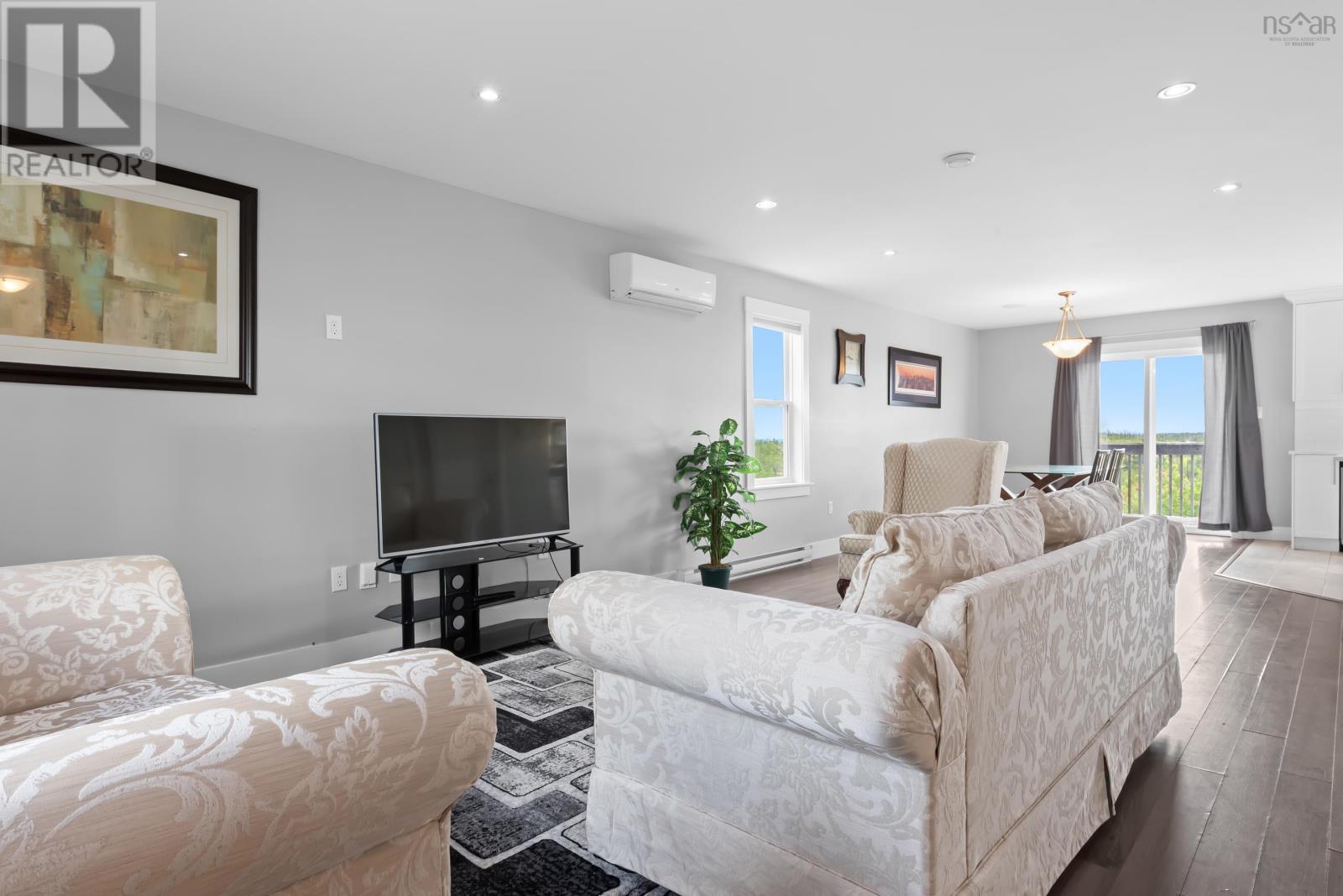 236 Mica Crescent - 4