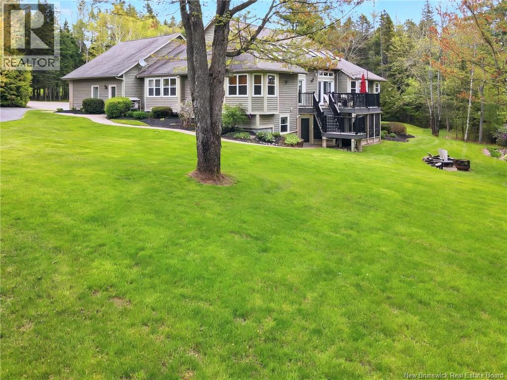 84 Old Forest Road - Image 48