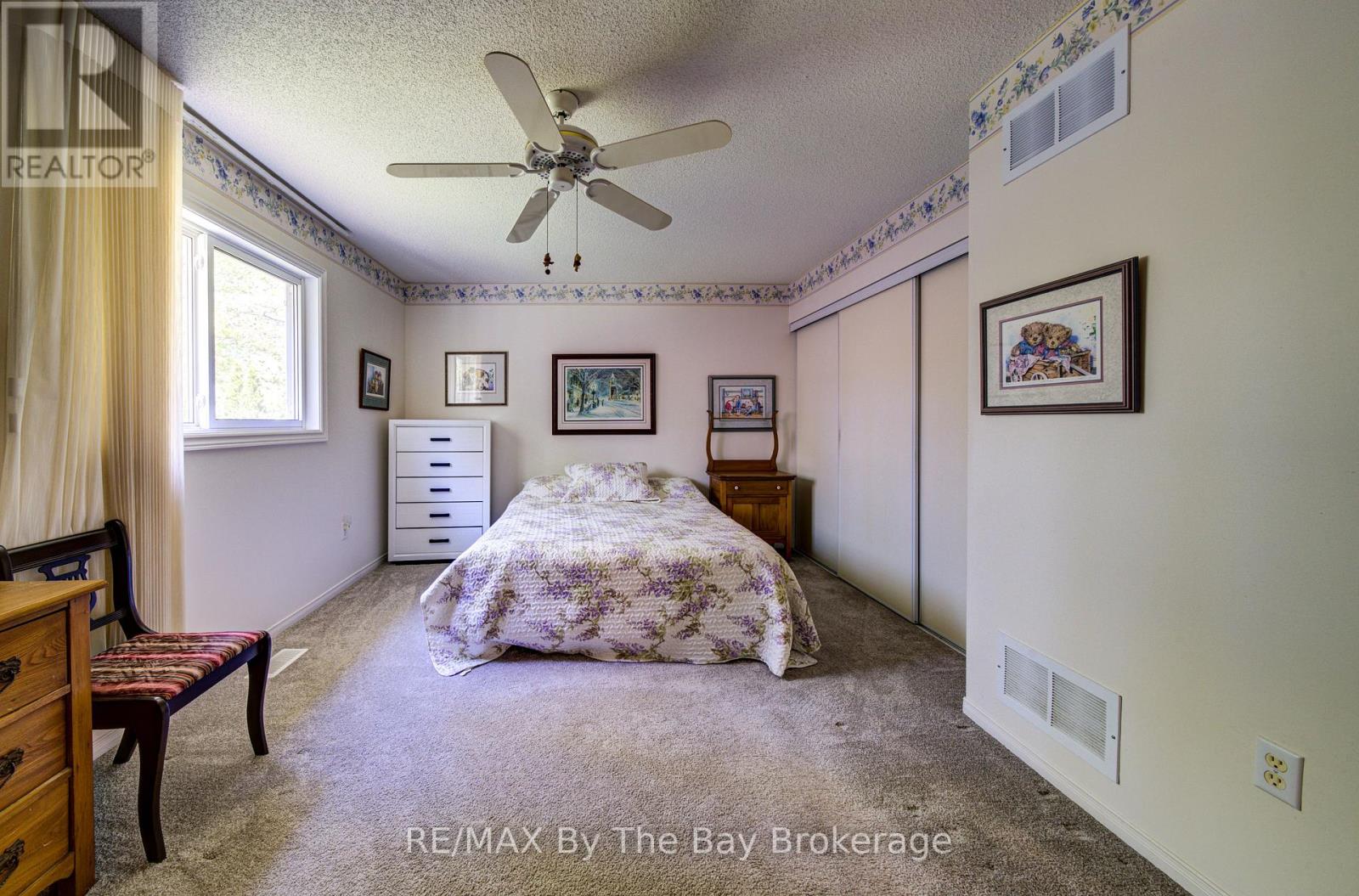 12 SILVER BIRCH AVENUE - 18