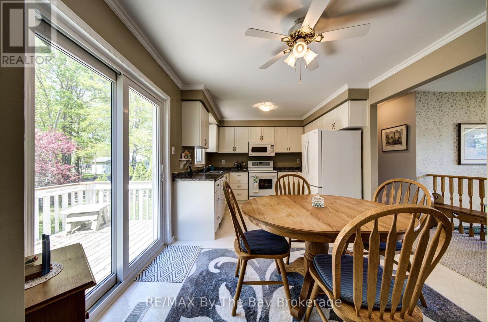 12 SILVER BIRCH AVENUE - 7