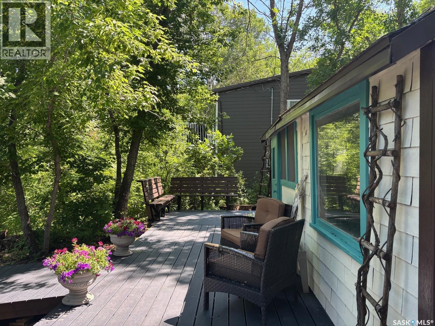 232 Green AVENUE - 29