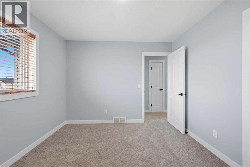 38 Saddleland Crescent NE — photo 30