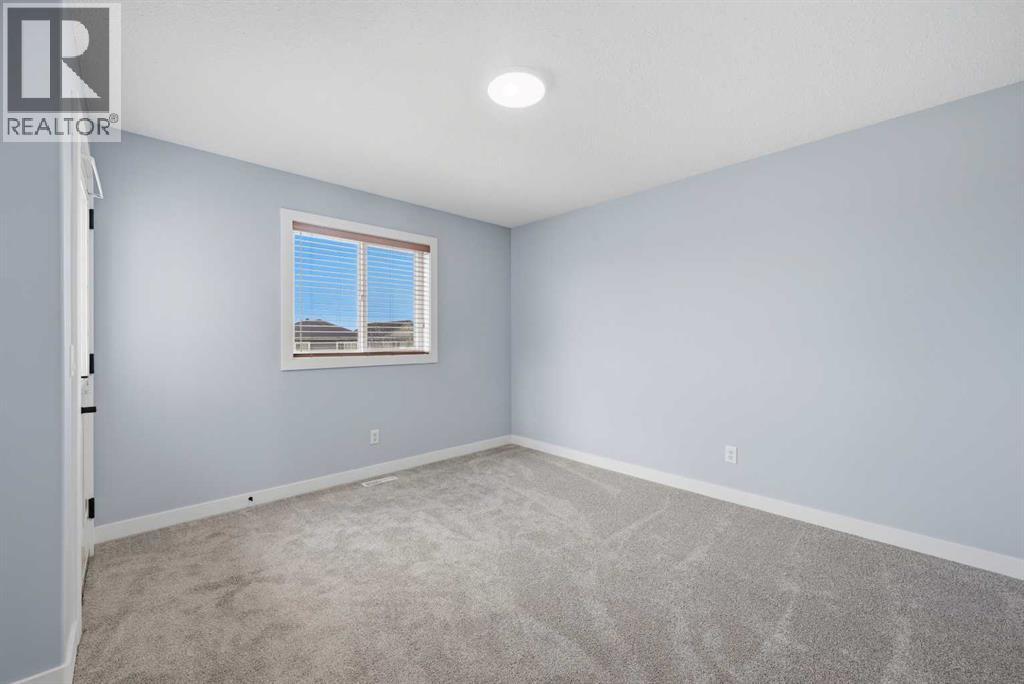38 Saddleland Crescent NE — photo 31
