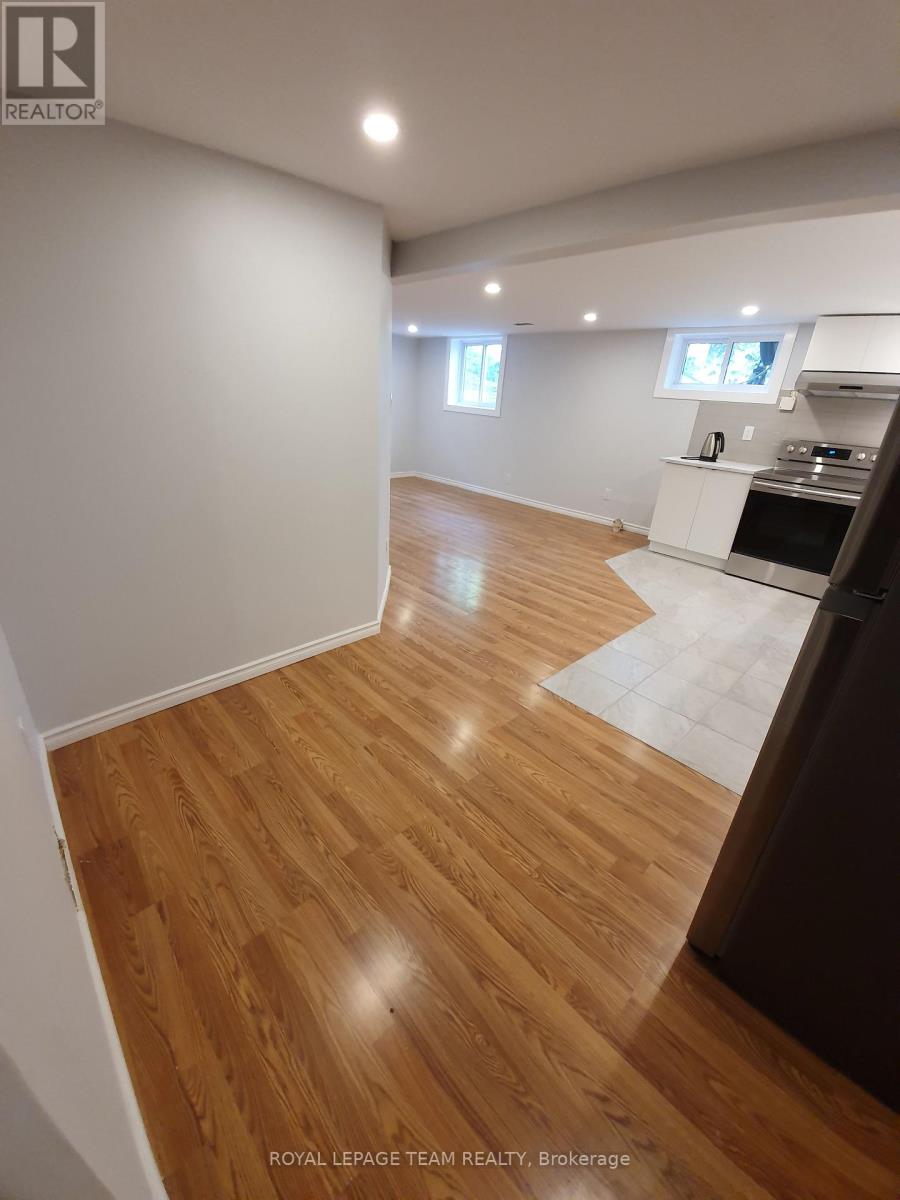 1015 PINECREST ROAD - 20