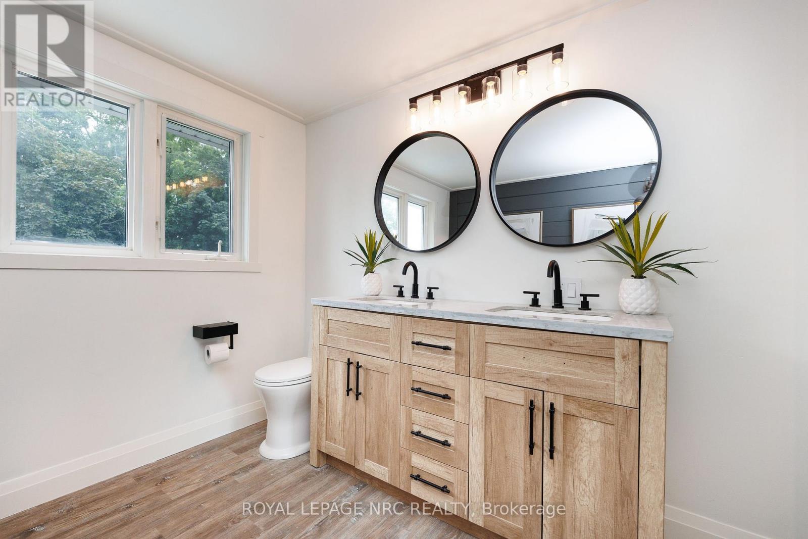1154 PELHAM ROAD - 33