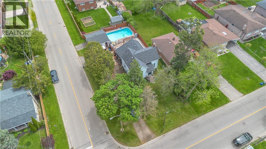 35 JAMES Avenue - 2