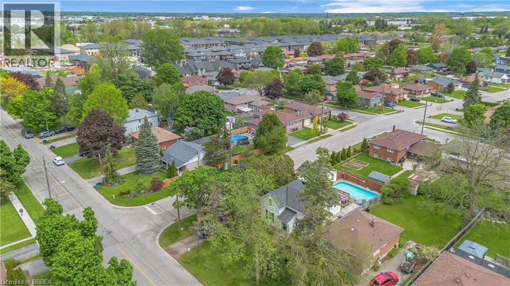 35 JAMES Avenue - 23