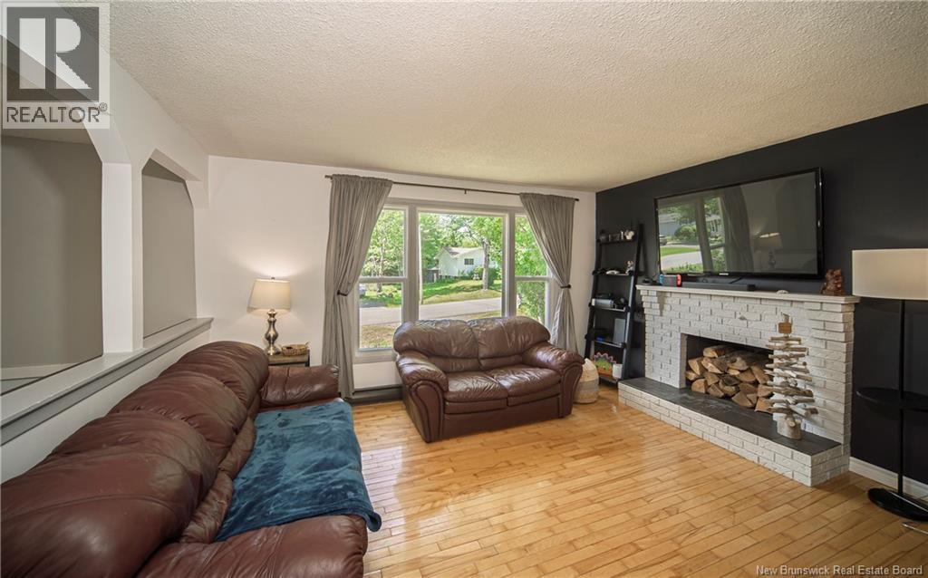 255 Sunrise Estates Drive - Image 6