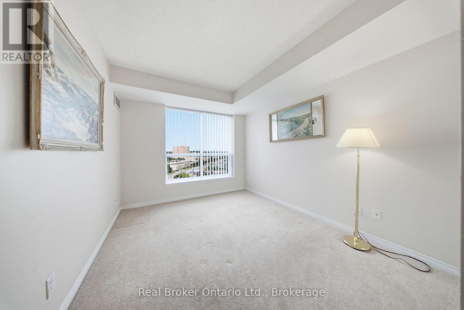 #902 4879 KIMBERMOUNT AVENUE - 19