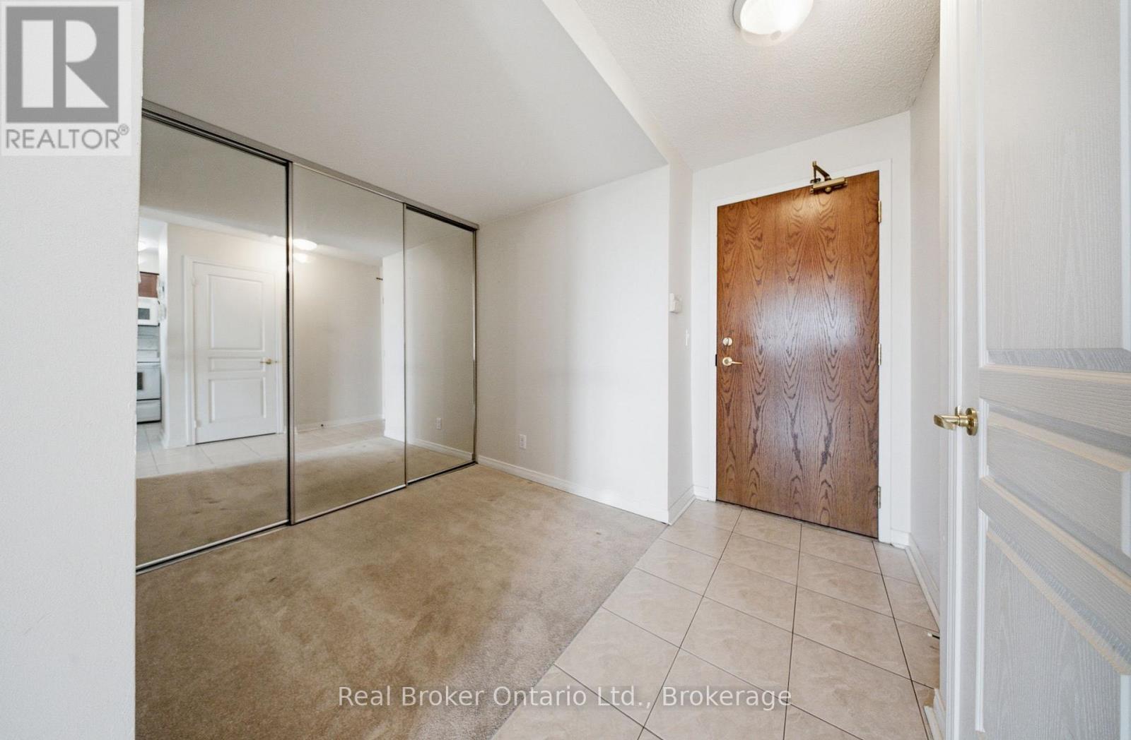 #902 4879 KIMBERMOUNT AVENUE - 6